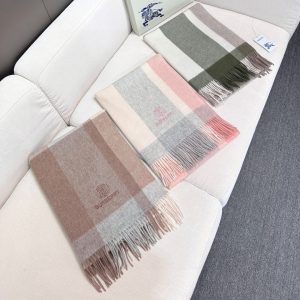 Burberry Fashion Scarf