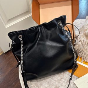 Louis Vuitton Fashion Bag