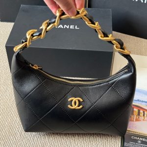Chanel Fashion Bag
