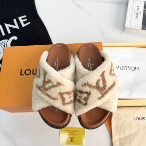 Louis Vuitton Fashion Slippers