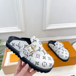 Louis Vuitton Fashion Slippers