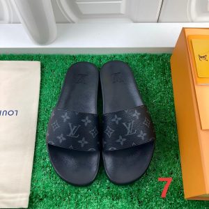 Louis Vuitton Fashion Slippers