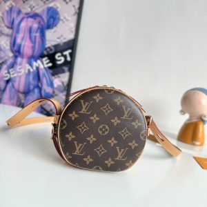 Louis Vuitton Fashion Bag