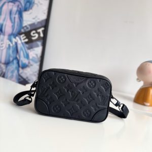 Louis Vuitton Fashion Bag