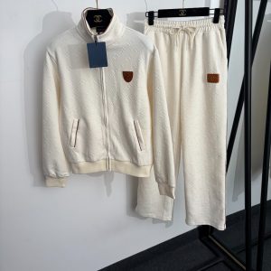 Louis Vuitton set